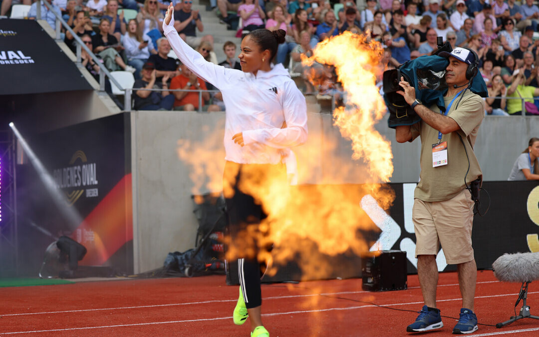Stelldichein der Top-Stars beim Goldenen Oval